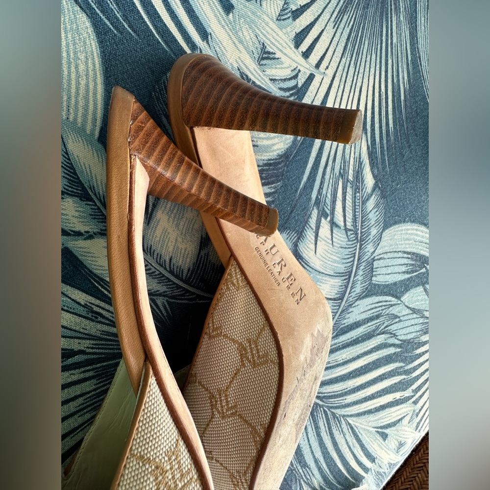 Lauren Ralph Lauren CECILY Beige & Tan Slip-On Sandals - Size 8 B- Cream color - Picture 5 of 11